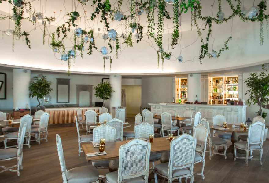 cozy-cafeteria-event-hall-with-white-furniture-imaeg